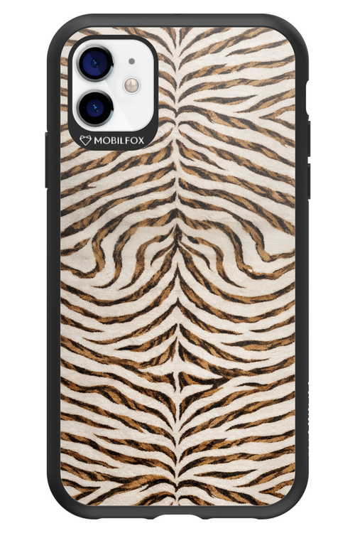 Adventure Charm - Apple iPhone 11