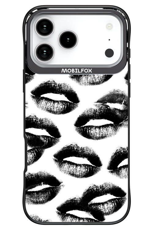 Ghost Kiss - Apple iPhone 17 Pro Max