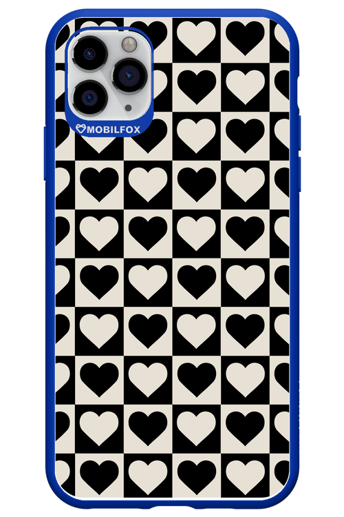 Checkered Heart - Apple iPhone 11 Pro Max