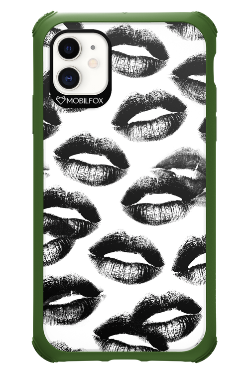 Ghost Kiss 2.0 - Apple iPhone 11