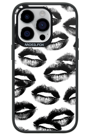 Ghost Kiss 2.0 - Apple iPhone 14 Pro