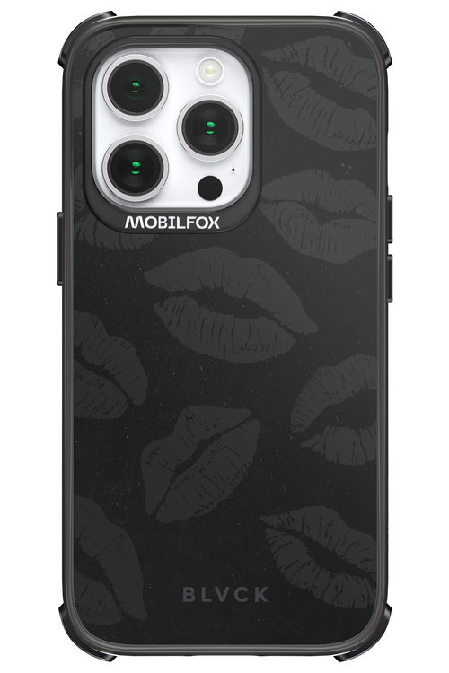 Dark Lips - Apple iPhone 14 Pro