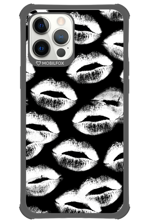 Ghost Kiss Black - Apple iPhone 12 Pro Max