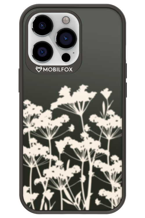 Midnight Bloom - Apple iPhone 13 Pro