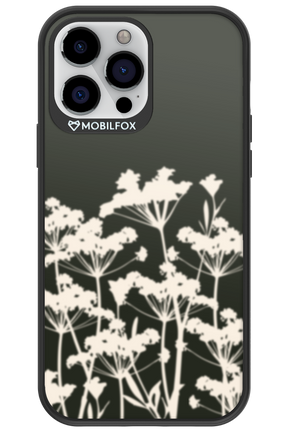 Midnight Bloom - Apple iPhone 13 Pro Max