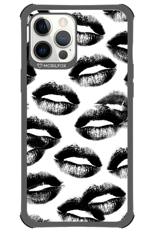 Ghost Kiss - Apple iPhone 12 Pro Max