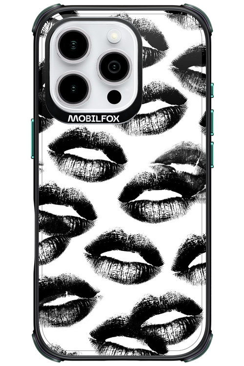 Ghost Kiss - Apple iPhone 16 Pro