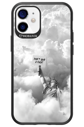 Don't give a  2.0 - Apple iPhone 12 Mini