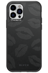 Dark Lips - Apple iPhone 12 Pro