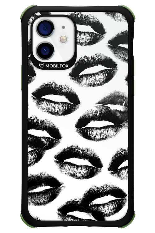 Ghost Kiss 2.0 - Apple iPhone 12