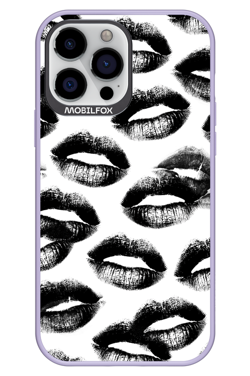 Ghost Kiss - Apple iPhone 13 Pro Max