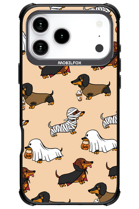 Scary Dachshund - Apple iPhone 17 Pro Max