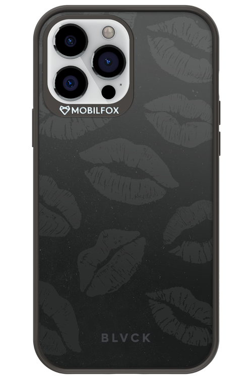 Dark Lips - Apple iPhone 13 Pro Max
