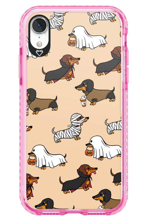 Scary Dachshund - Apple iPhone XR