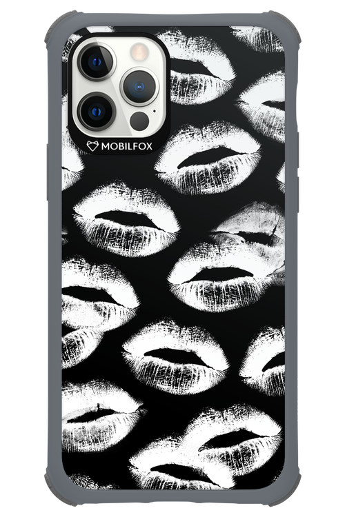 Ghost Kiss Black - Apple iPhone 12 Pro