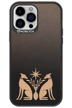 Greyhound Garden - Apple iPhone 13 Pro Max