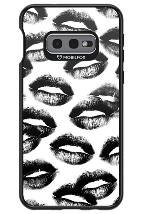 Ghost Kiss 2.0 - Samsung Galaxy S10e
