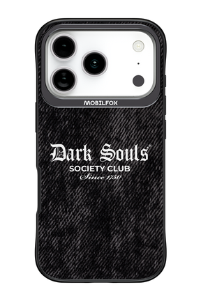Dark Souls - Apple iPhone 17 Pro