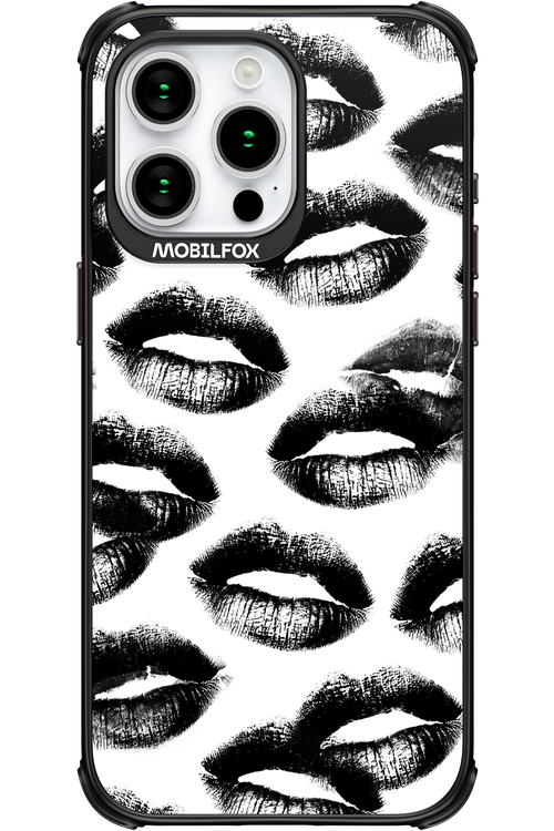 Ghost Kiss 2.0 - Apple iPhone 15 Pro Max