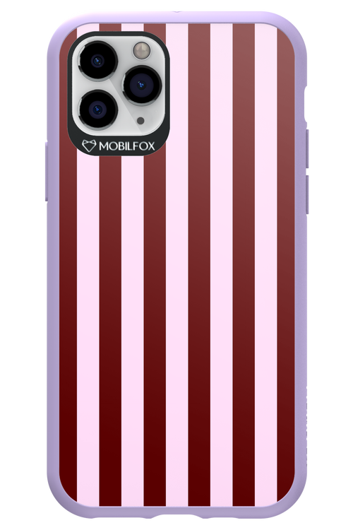 Circus Romance - Apple iPhone 11 Pro