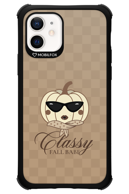 Fall Babe - Apple iPhone 12
