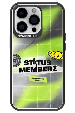 Status Memberz - Apple iPhone 13 Pro