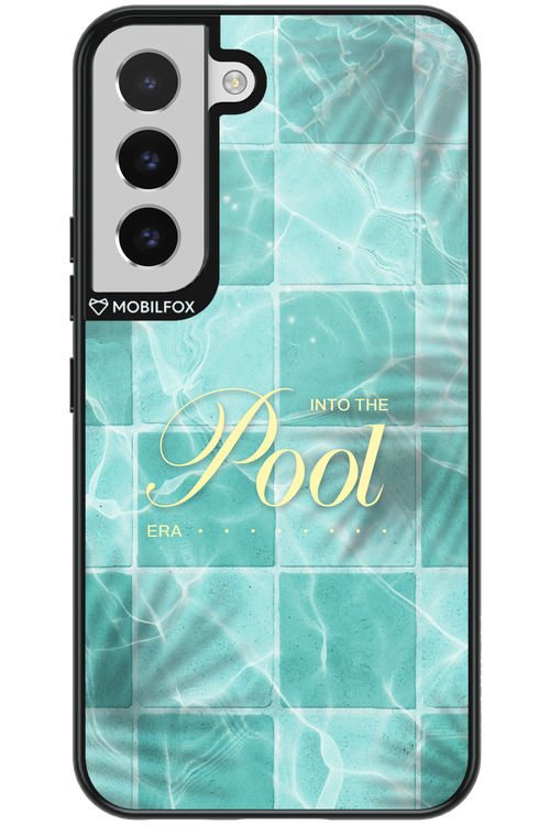 Into the Pool - Samsung Galaxy S22