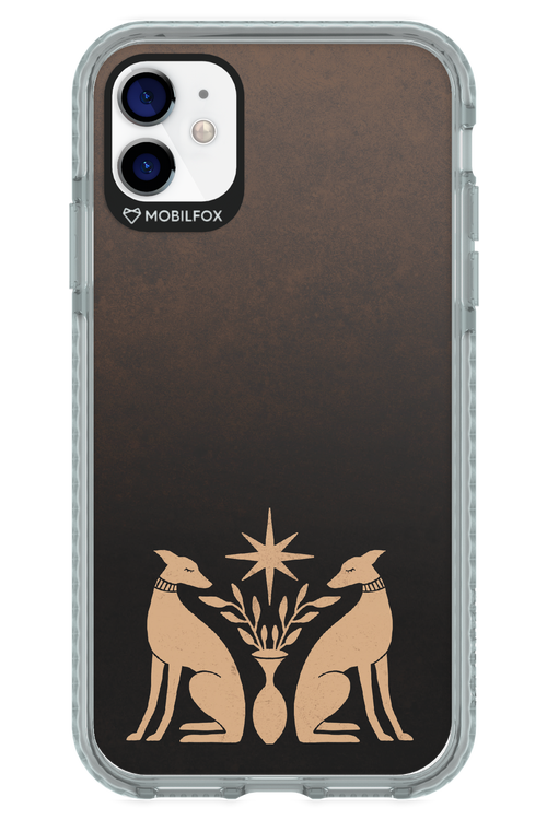 Greyhound Garden - Apple iPhone 11