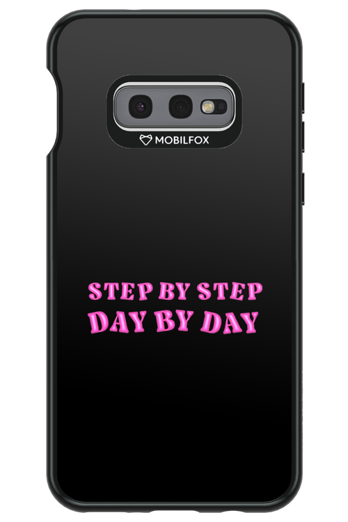 Step by Step Black 2.0 - Samsung Galaxy S10e