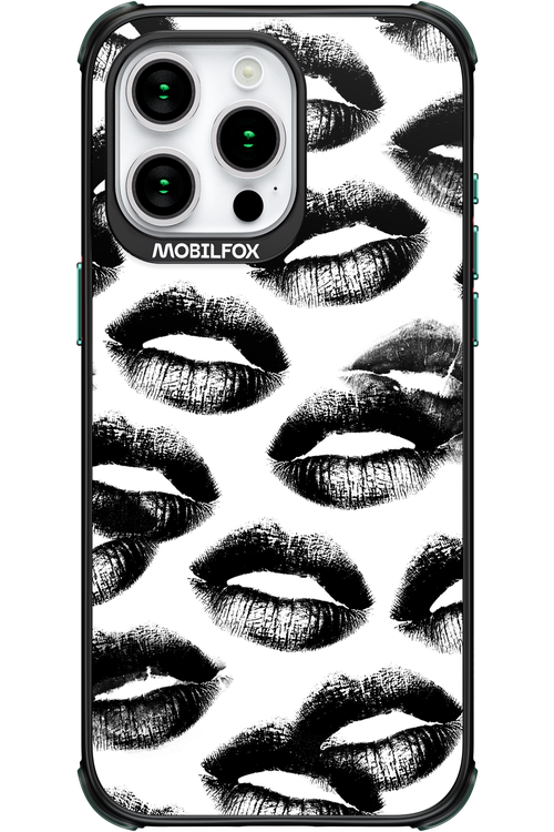 Ghost Kiss 2.0 - Apple iPhone 15 Pro Max