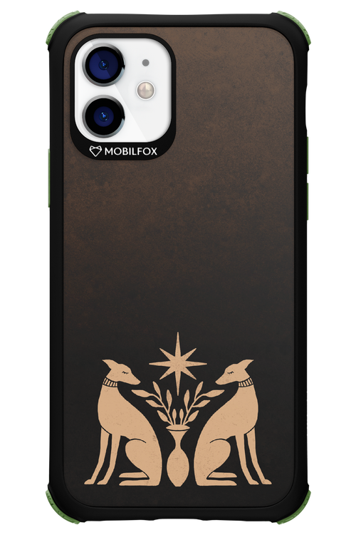 Greyhound Garden - Apple iPhone 12