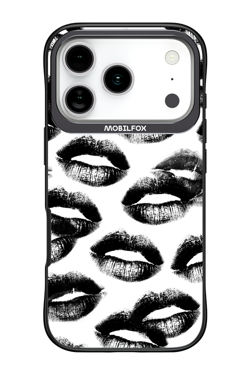 Ghost Kiss 2.0 - Apple iPhone 17 Pro