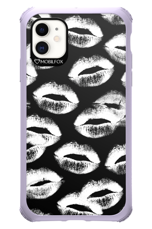 Ghost Kiss Black - Apple iPhone 11