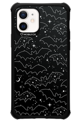 Dreamer Bat - Apple iPhone 12