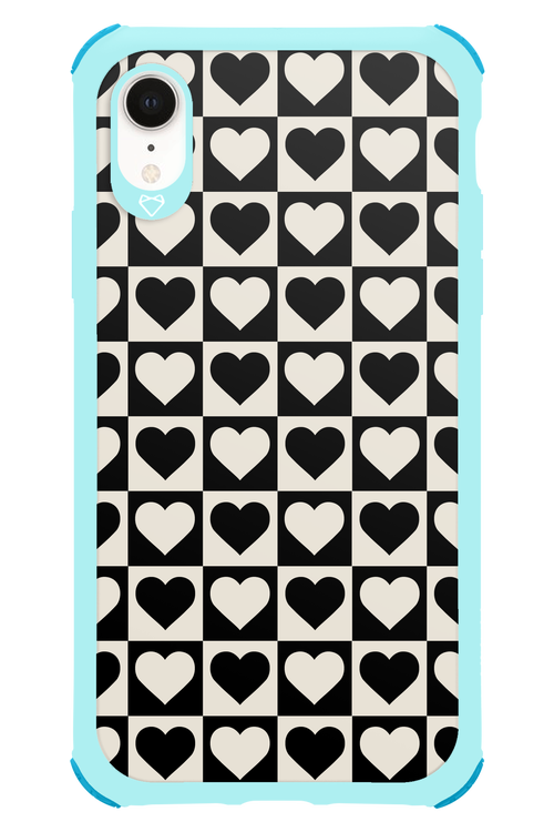 Checkered Heart - Apple iPhone XR