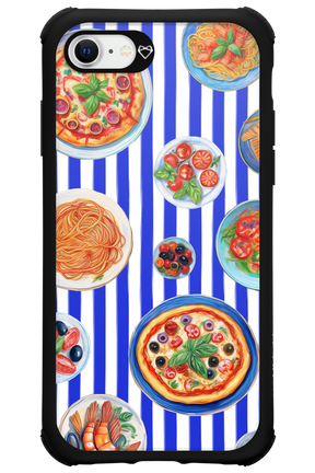 Dinner Table - Apple iPhone SE 2022