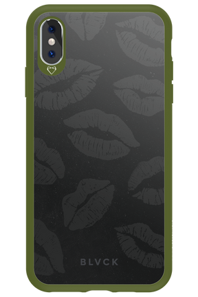 Dark Lips - Apple iPhone XS Max